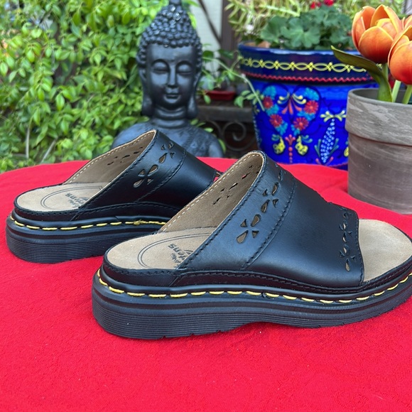 🏴󠁧󠁢󠁥󠁮󠁧󠁿 Dr. Martens MIE Floral Cut Out Platform Slides / Mules UK 8 🌺 - Picture 8 of 17